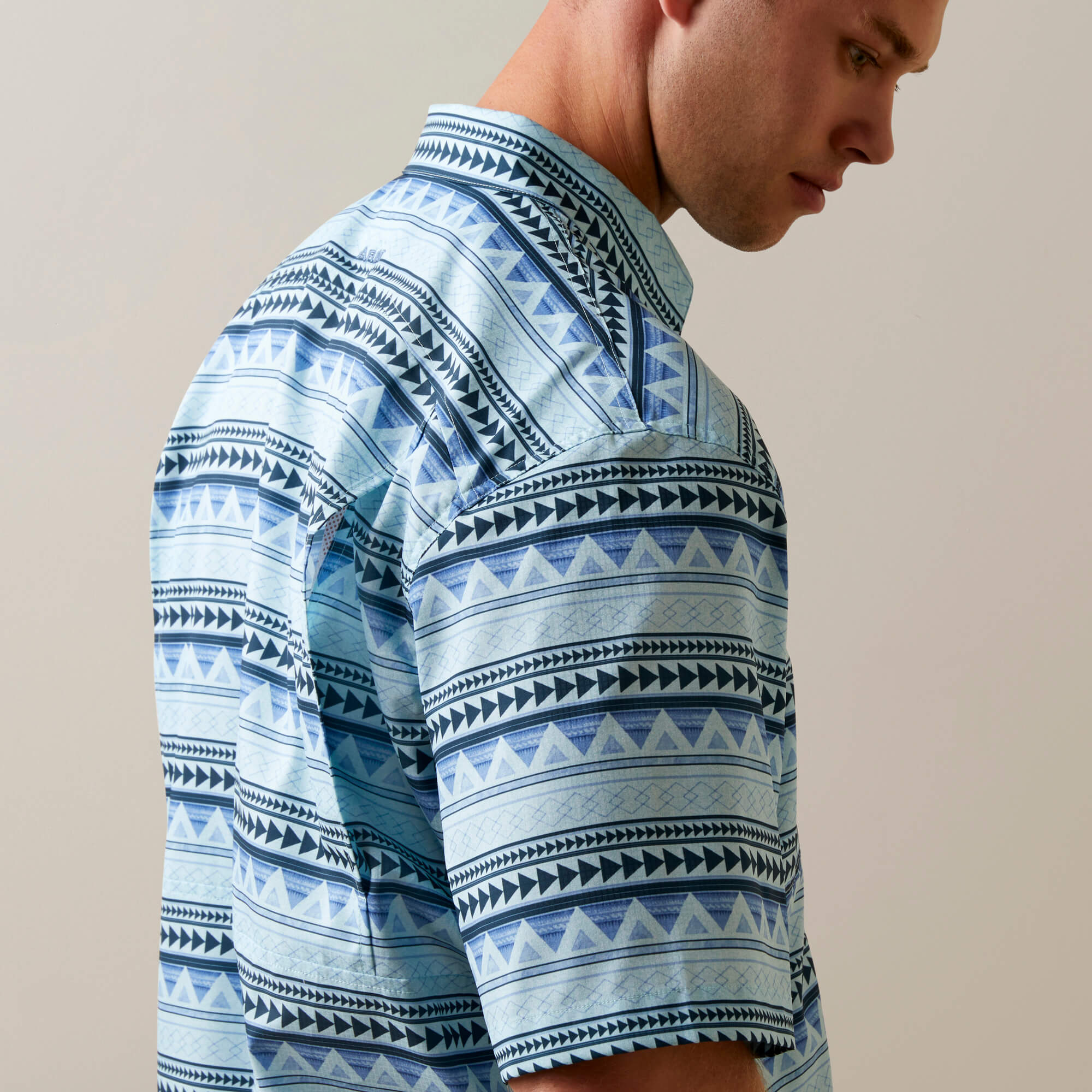 Ariat Mens VentTEK Classic Fit Shirt-Ashleigh Blue