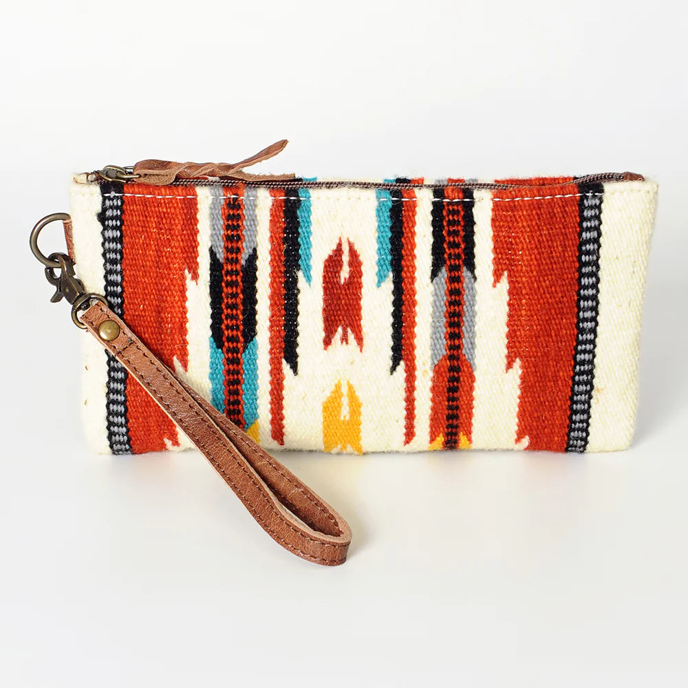 Scottsdale Saddle Blanket Wristlet