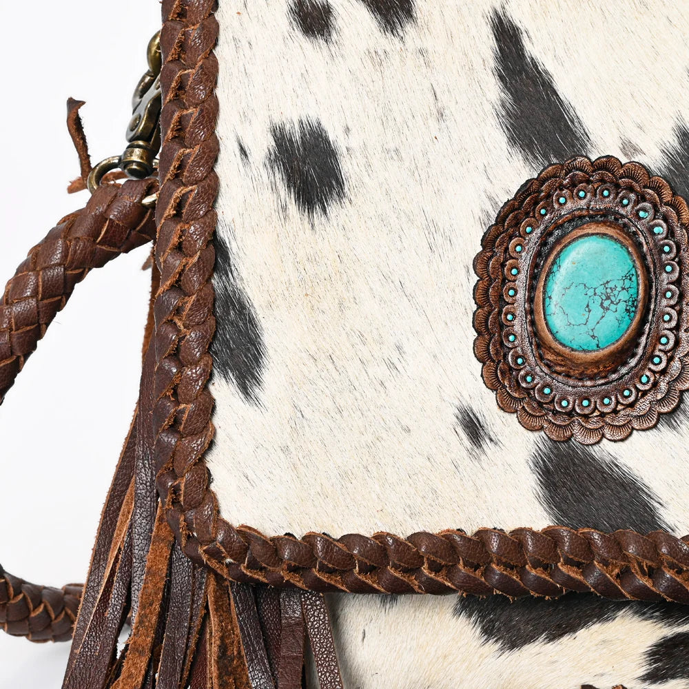 The Annie Oakley Messenger