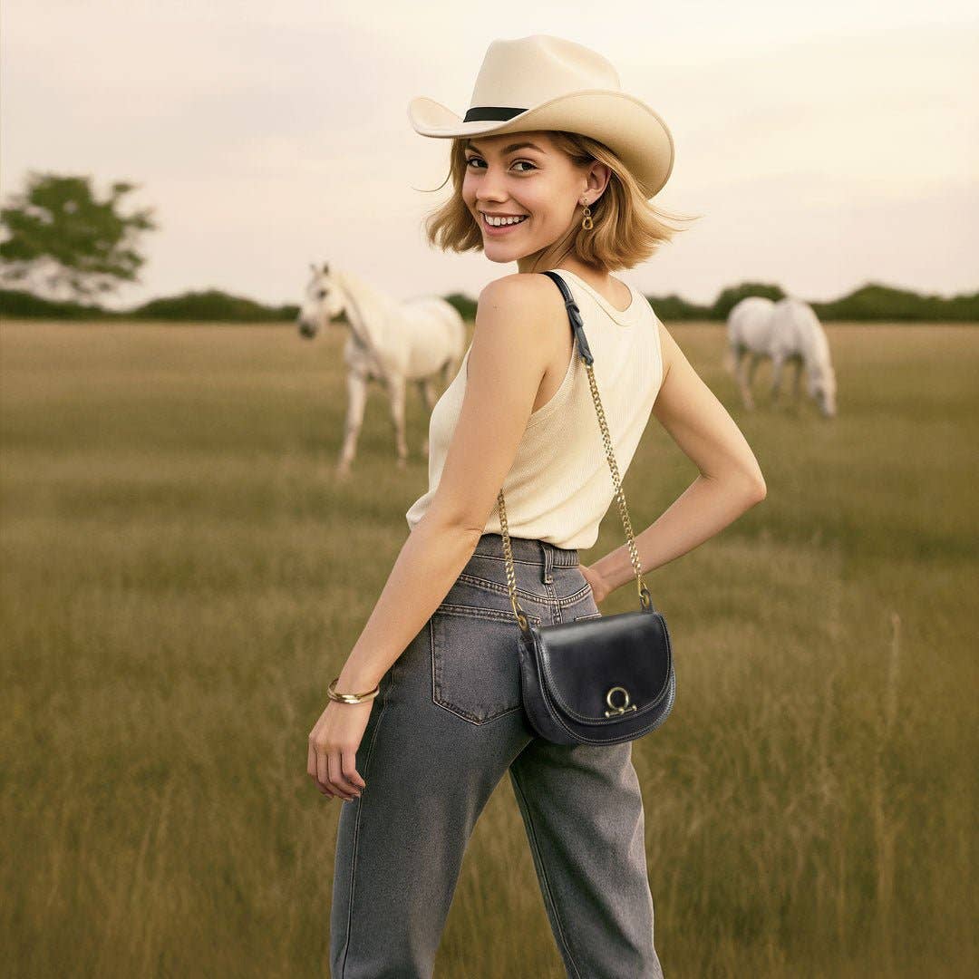 Cheyenne Western Stirrup Necklace