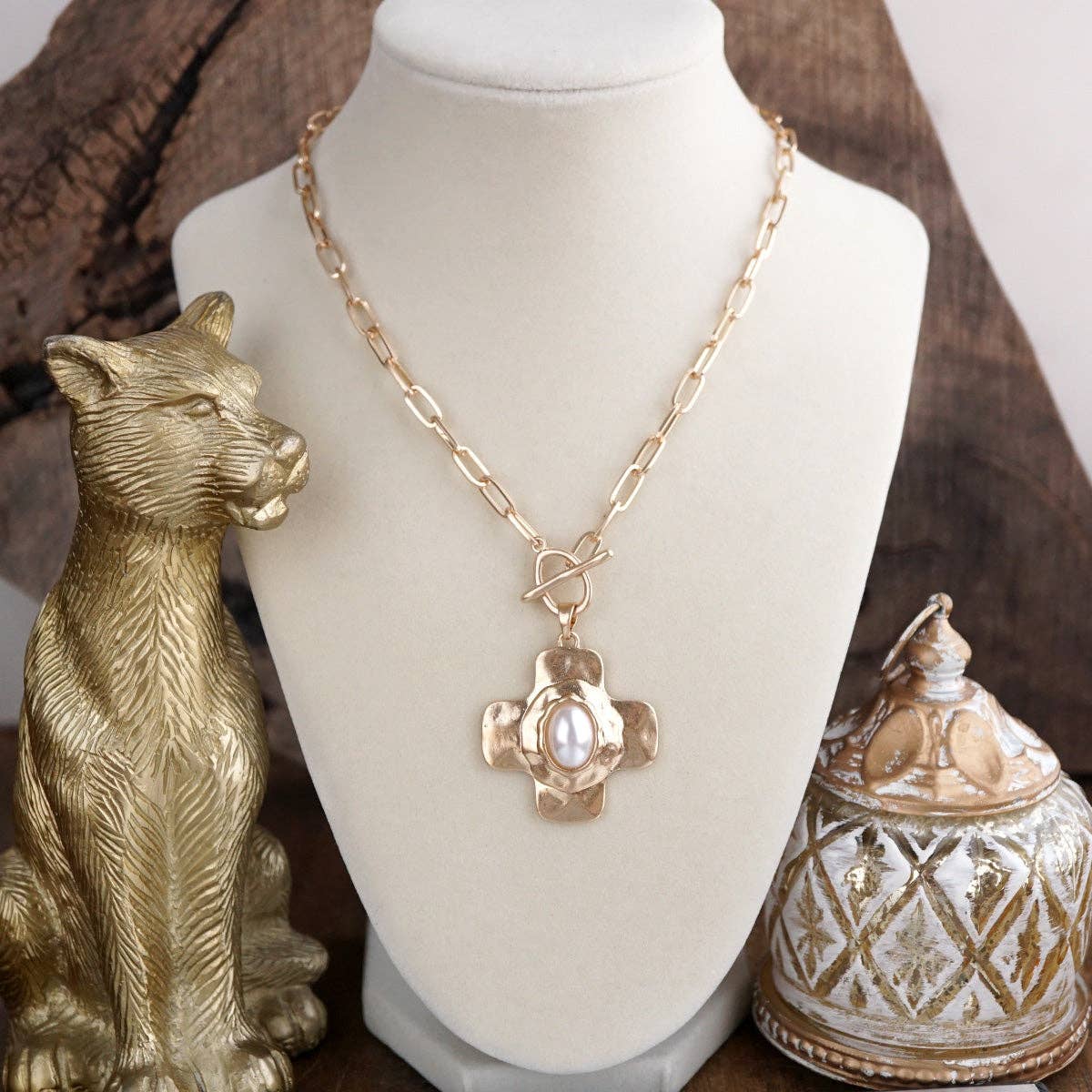 Pearl Crossroads Necklace