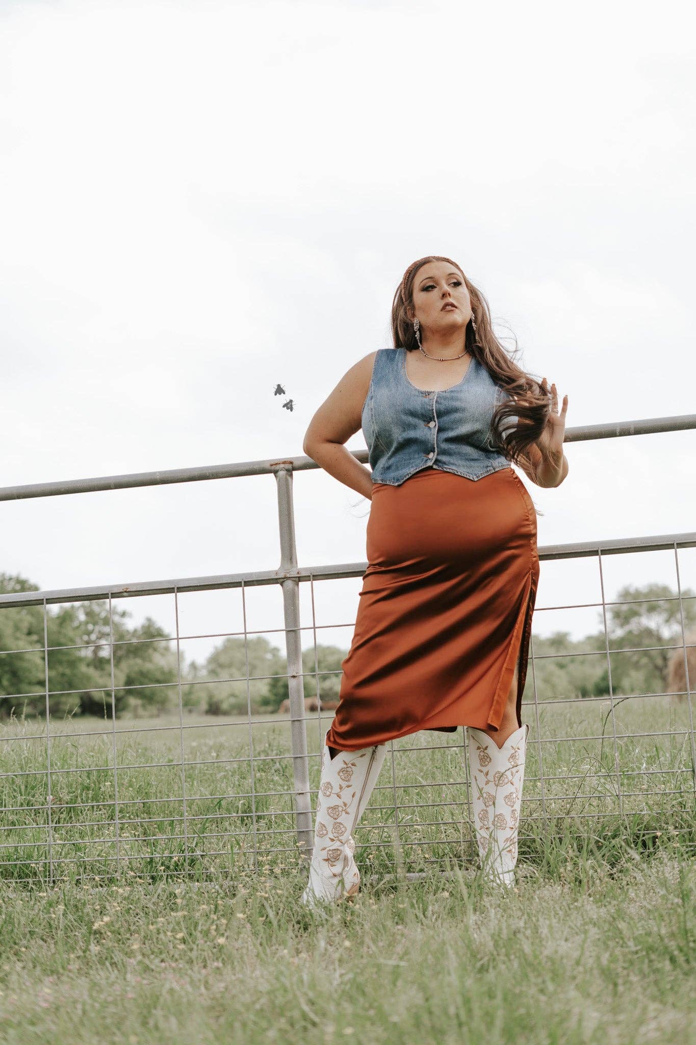 Slitastic Skirt, Saddle