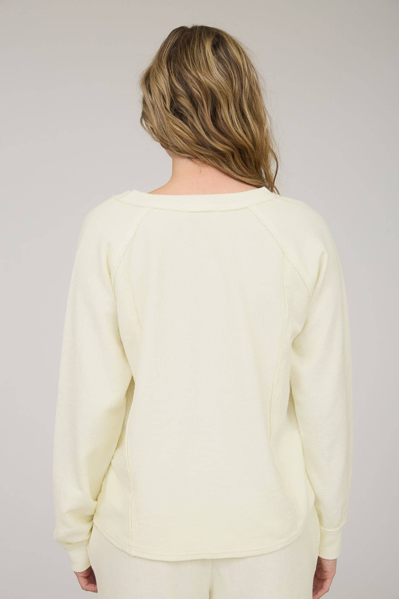 Golden Bluff Henley