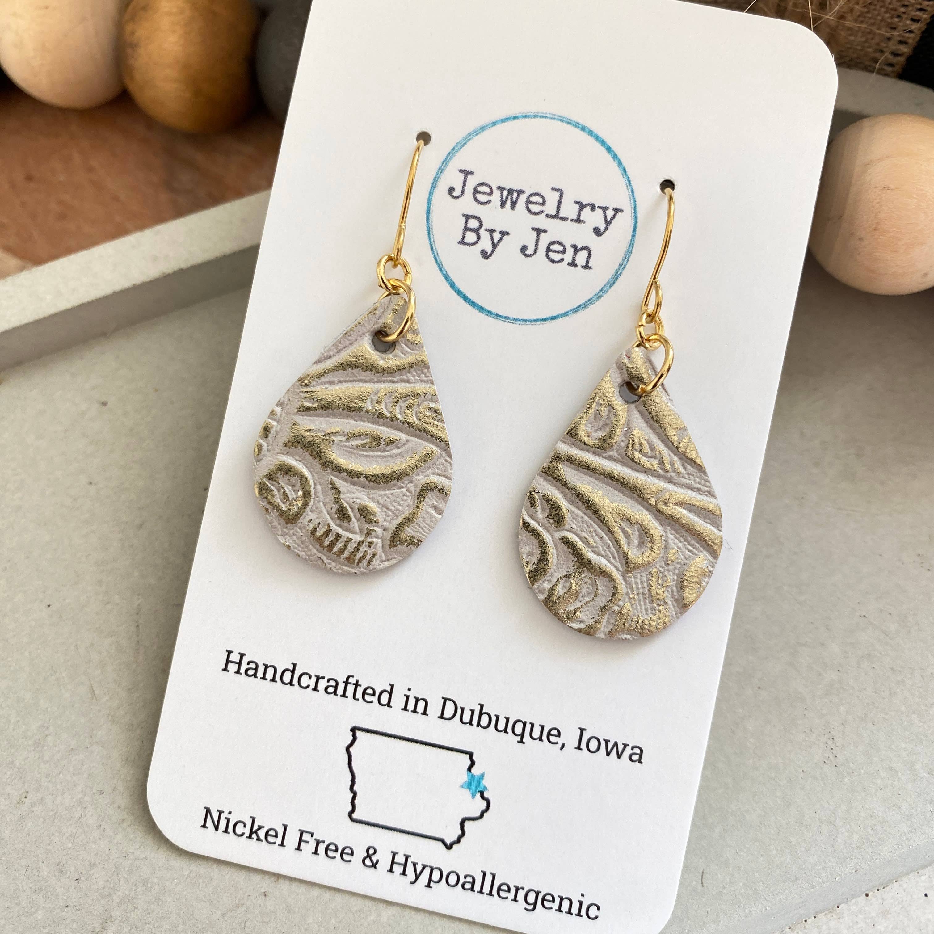 Small Teardrop: Cream & Platinum Tooled