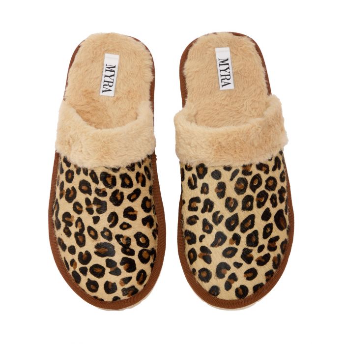A La Mode Scuff Slipper