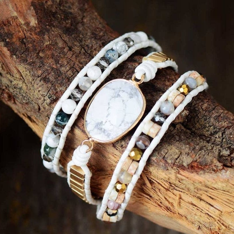 Natural White Howlite Stone &amp; Gold Bead Wrap bracelet