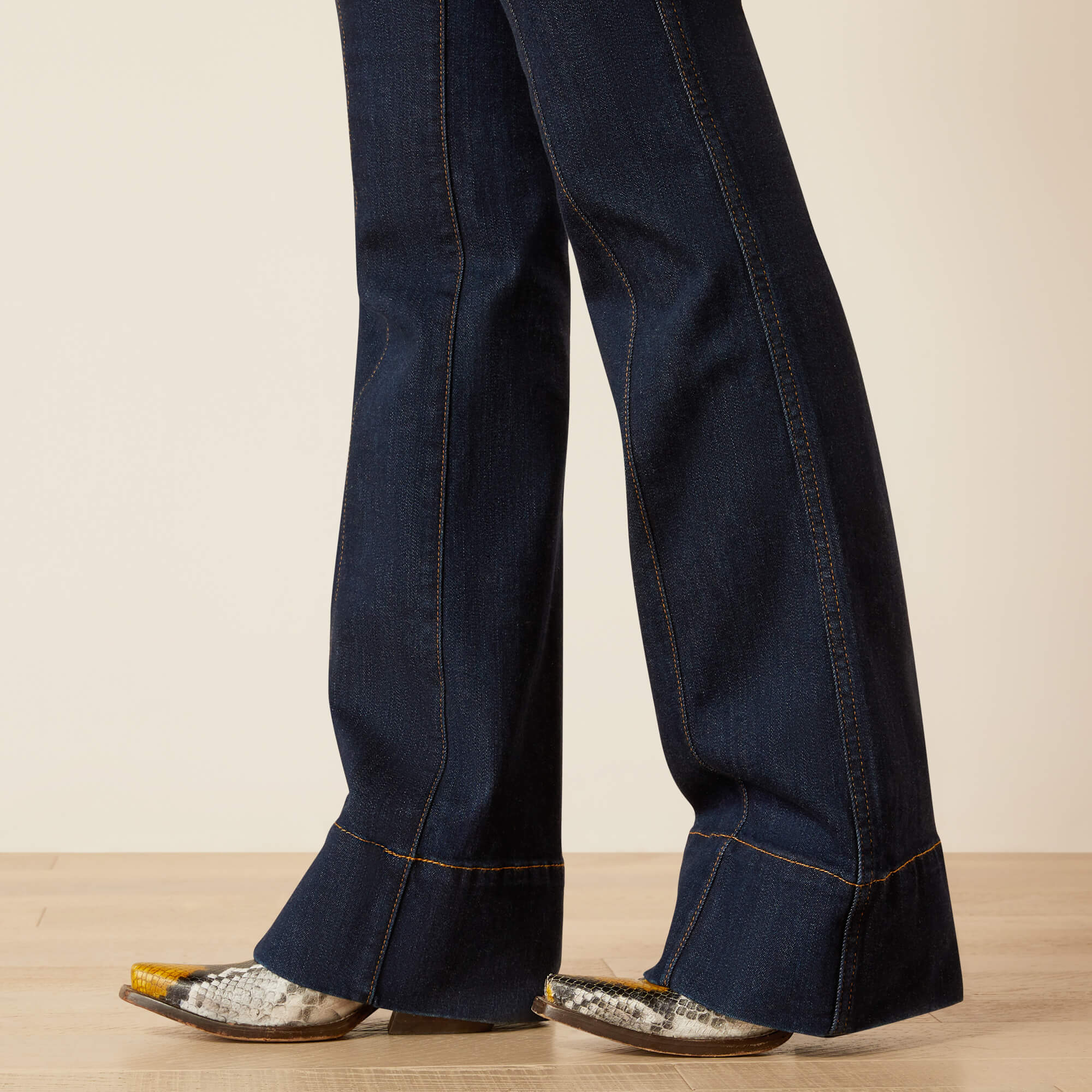 Ariat Perfect Rise Lennon Slim Trouser Jeans