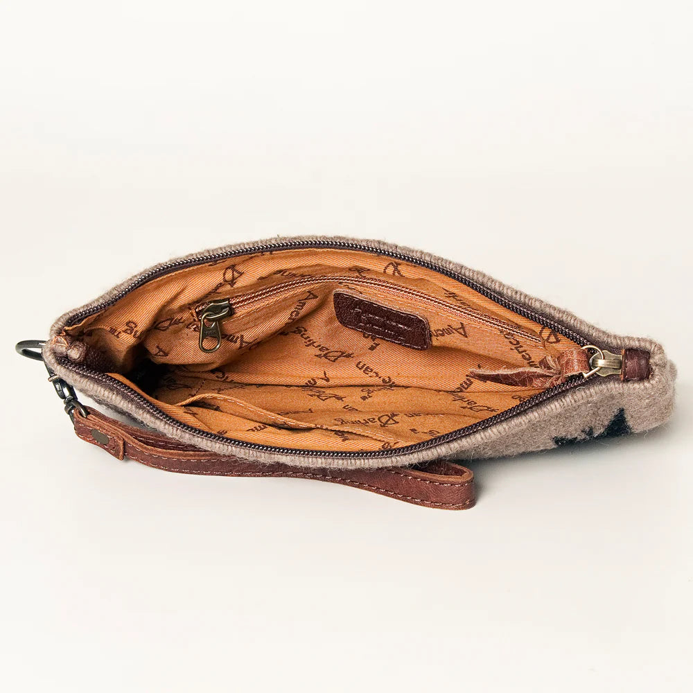 Rosalind Saddle Blanket Wristlet