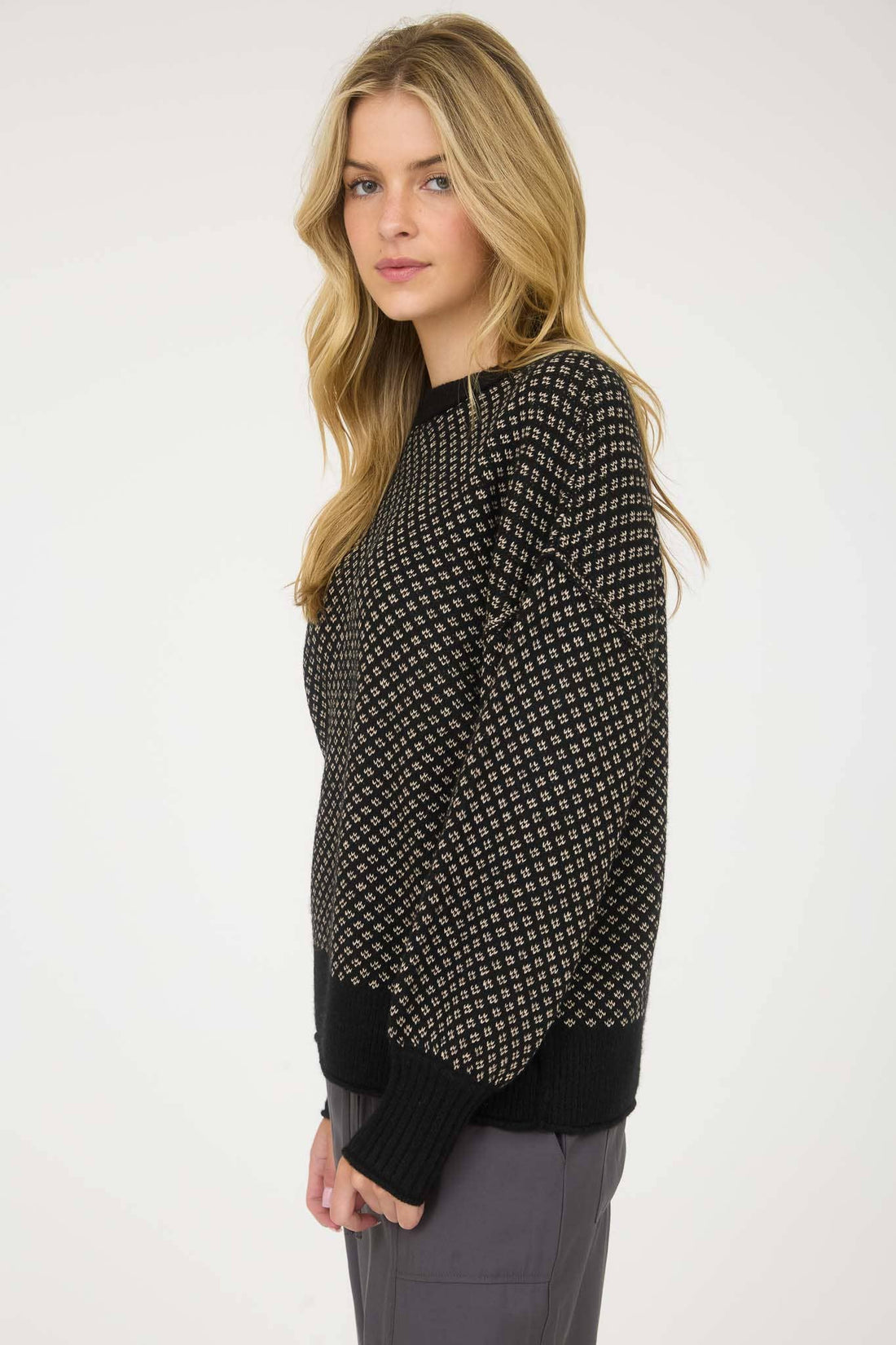 Canyon Cross Knit
