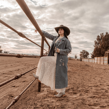 Ecru Fields Lace Skirt