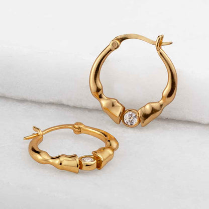 Cavallo - Moissanite Horseshoe Earring, Gold