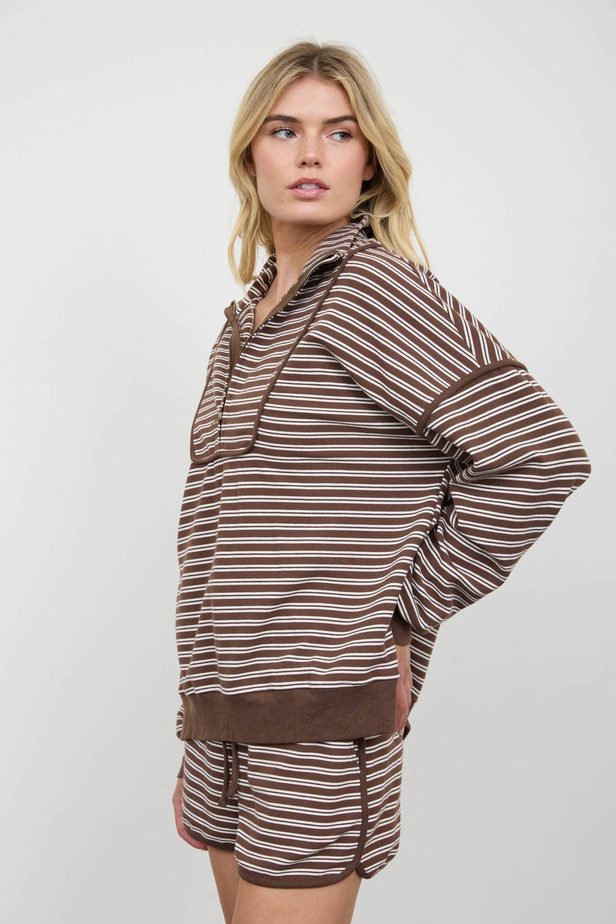 The Saddle Stripe Pullover