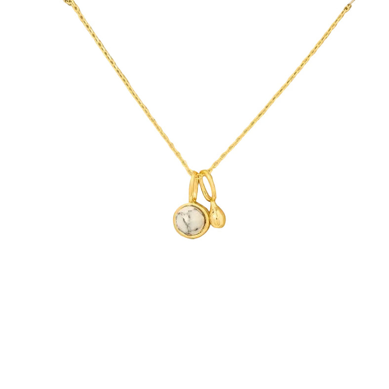 Gold necklace with a pendant