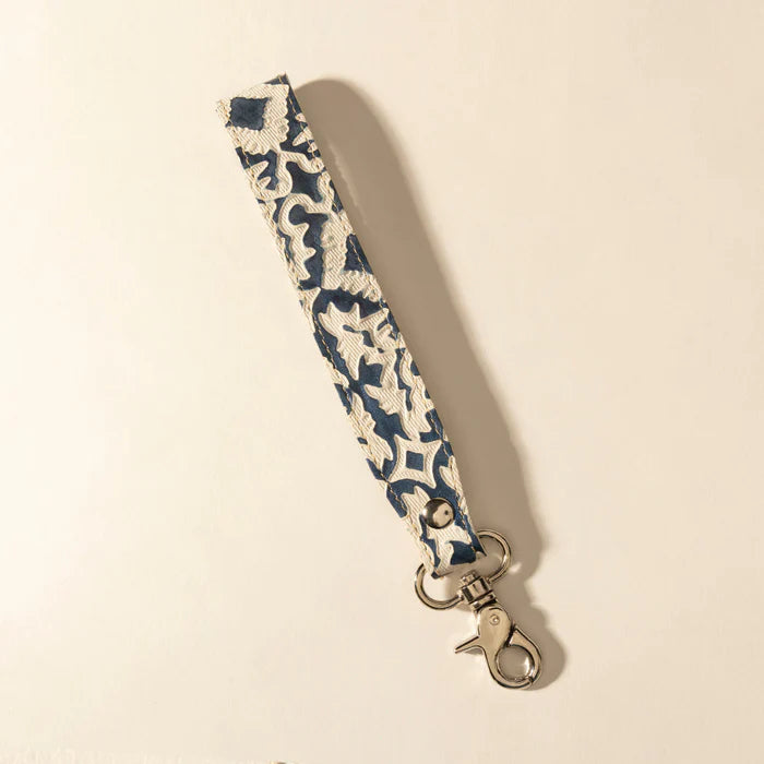 Myra Mojave Day Leather Keyfob, Dark Ivory