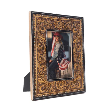 The Bordertown Photo Frame