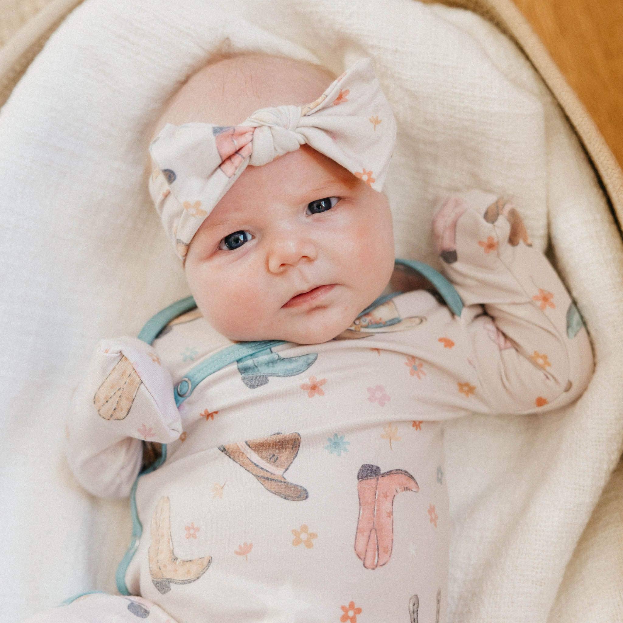 Cheyenne Knit Headband Bow