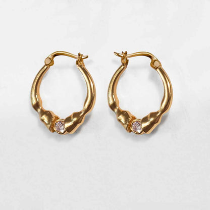 Cavallo - Moissanite Horseshoe Earring, Gold