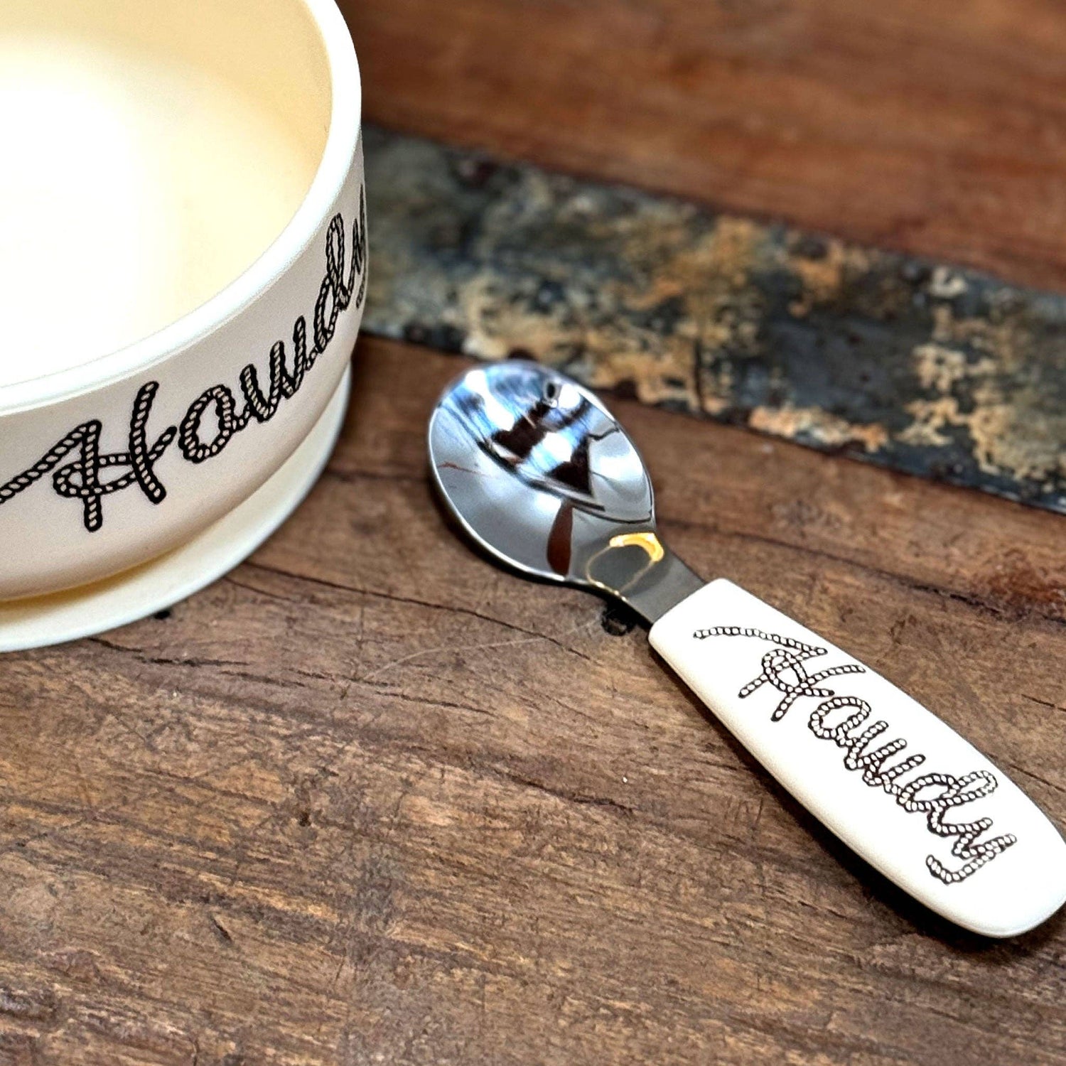 Howdy Fresh &amp; Messy Silicone Suction Bowl &amp; Spoon Set