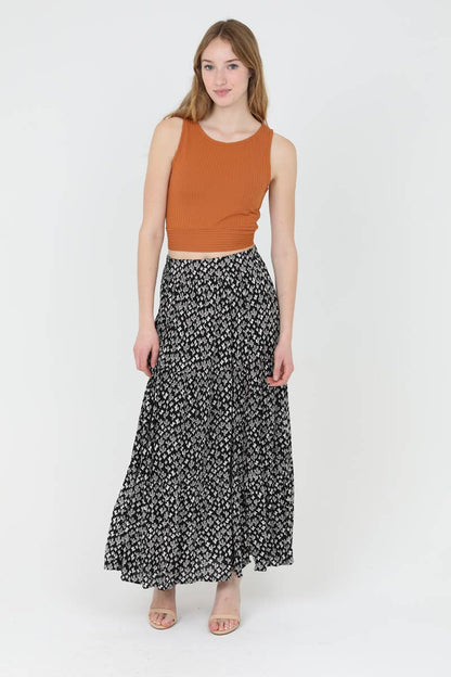 Women’s black western cactus print maxi skirt with elastic waist and front slit