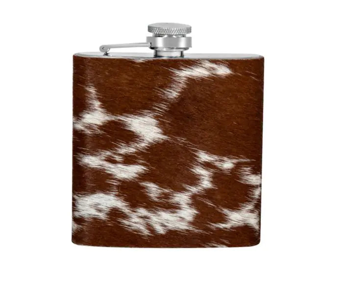 Mountain Trail Flask in Caramel Hair-on Hide